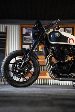 2025 Royal Enfield Shotgun 650 Shotgun White