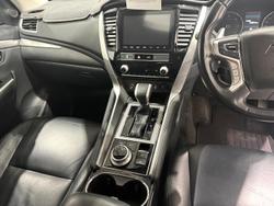 2020 Mitsubishi Pajero Sport GLS