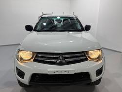 2014 Mitsubishi Triton GLX