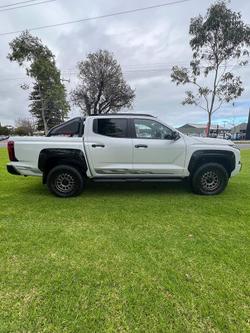2026 Mitsubishi Triton Raider MV MY26 4X4 Dual Range White Diamond