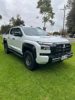 Mitsubishi Triton