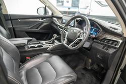 2021 LDV D90 Executive