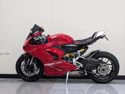 2021 Ducati Panigale V2 Panigale Red