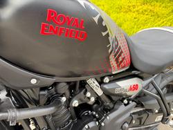 2026 Royal Enfield Guerrilla 450 BLACK