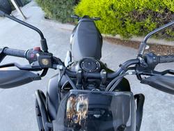 2025 Royal Enfield HIMALAYAN 450 BLACK