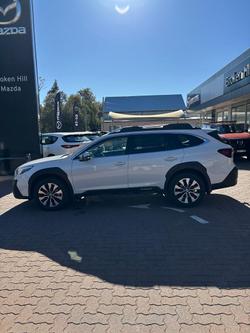2023 Subaru Outback AWD Touring