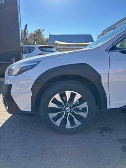 2023 Subaru Outback AWD Touring