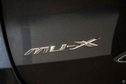 2026 Isuzu MU-X LS-M