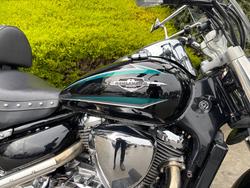 2017 Suzuki VL800 (BOULEVARD C50) BLACK