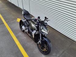 2023 Ducati Streetfighter V2 Streetfighter Green
