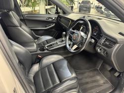 2021 Porsche Macan GTS 95B MY21 AWD Crayon
