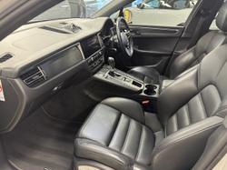 2021 Porsche Macan GTS 95B MY21 AWD Crayon