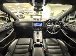 2021 Porsche Macan GTS 95B MY21 AWD Crayon