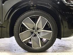 2024 Volkswagen Touareg 210TDI R-Line