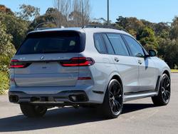2026 BMW X7 xDrive40d M Sport