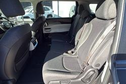 2023 Kia Carnival S