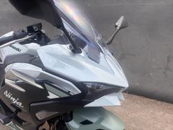 2026 Kawasaki Ninja 500 SE Ninja White