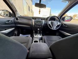 2019 Nissan Navara RX