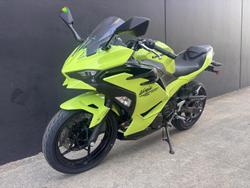 2026 Kawasaki Ninja 500 (EX500G) Ninja Green