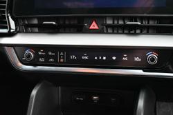 2024 Kia Sportage SX