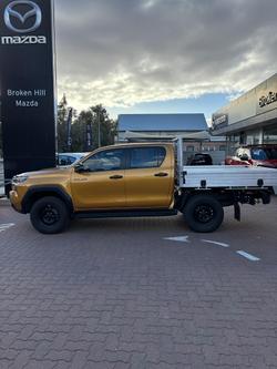 2025 Toyota Hilux SR 48V