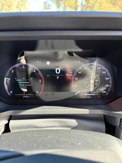 2025 Toyota Hilux SR5 48V