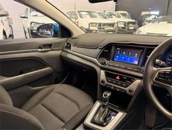 2016 Hyundai Elantra Active