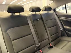2016 Hyundai Elantra Active