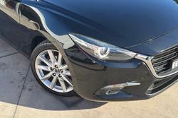 2018 Mazda 3 SP25 GT