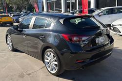 2018 Mazda 3 SP25 GT