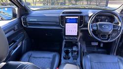 2023 Ford Everest Platinum