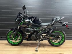 2025 Kawasaki Z500 SE Green