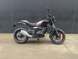 2026 Royal Enfield Guerrilla 450 Guerrilla Black