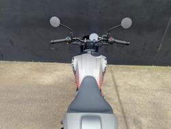2026 Royal Enfield Guerrilla 450 Guerrilla Black