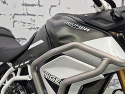 2022 Triumph Tiger 900 Rally Tiger Green