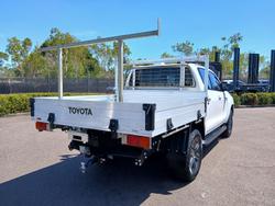 2022 Toyota Hilux SR