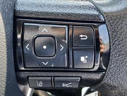 2022 Toyota Hilux SR