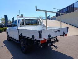 2022 Toyota Hilux SR