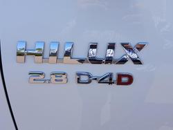 2022 Toyota Hilux SR