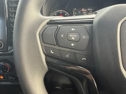 2026 Isuzu D-MAX X-RIDER RG Mercury Silver Metallic