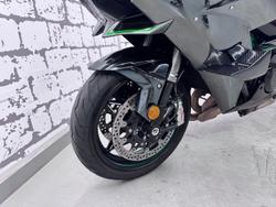 2022 Kawasaki Ninja H2 (ZX1002J) Ninja H2 Grey