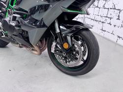 2022 Kawasaki Ninja H2 (ZX1002J) Ninja H2 Grey