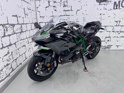 2022 Kawasaki Ninja H2 (ZX1002J) Ninja H2 Grey