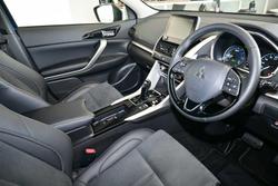 2024 Mitsubishi Eclipse Cross PHEV XLS