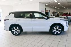 2025 Mitsubishi Outlander Exceed Tourer