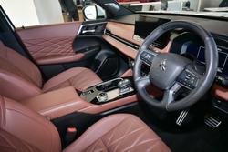 2025 Mitsubishi Outlander Exceed Tourer