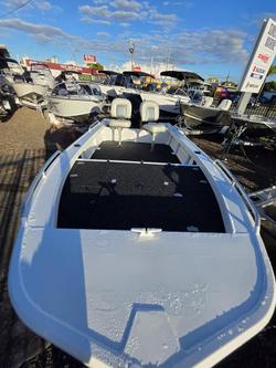 2027 Stacer 429 Proline Angler