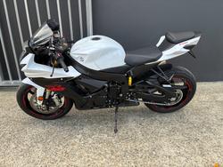 2018 Suzuki GSX-R750 WHITE