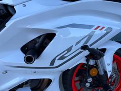 2023 Yamaha YZF-R7LA White