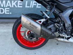 2023 Yamaha YZF-R7LA White